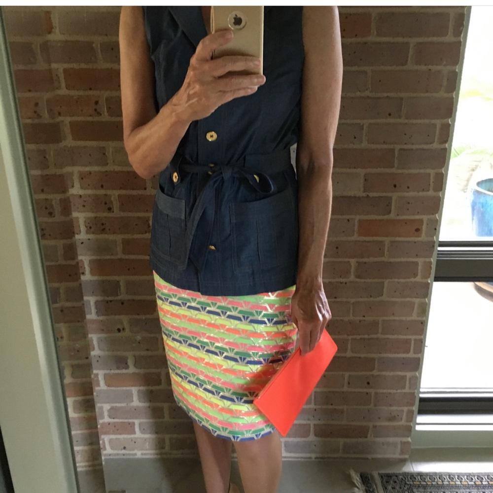 Cute skirt!! Doncaster neon stripe skirt size 4